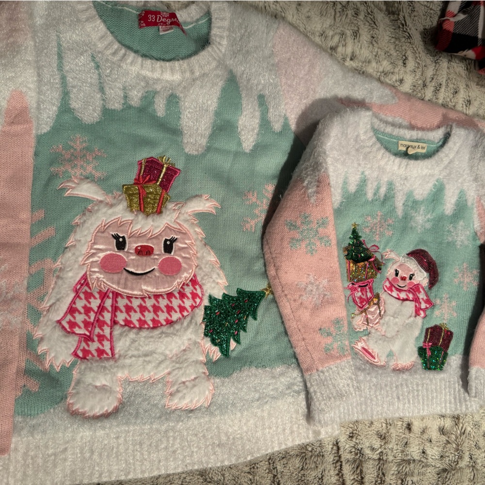 Mommy & Me Holiday Sweaters set - Picture 2 of 5